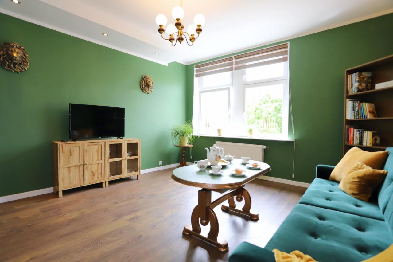 Apartament Stary Zdroj Валбжих Екстер'єр фото